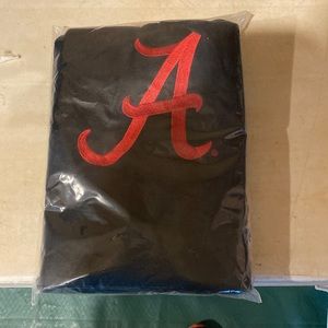 MLB Atlanta Braves seat cover is fit for most vehicles.